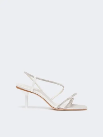 Sandaler i sateng og rhinestones, elfenben
