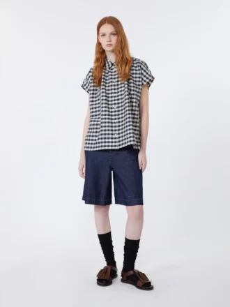 Bermudashorts i denim av bomull og lin, marineblå