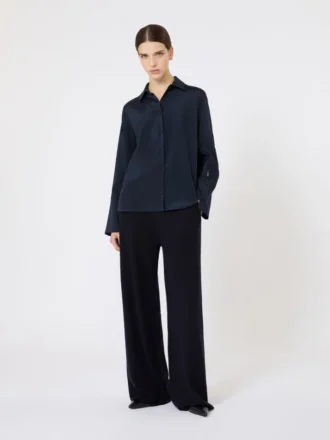 Skjorte i silke-crepe de chine, ultramarin