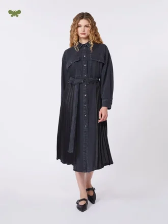 Skjortekjole i denim og sateng, svart