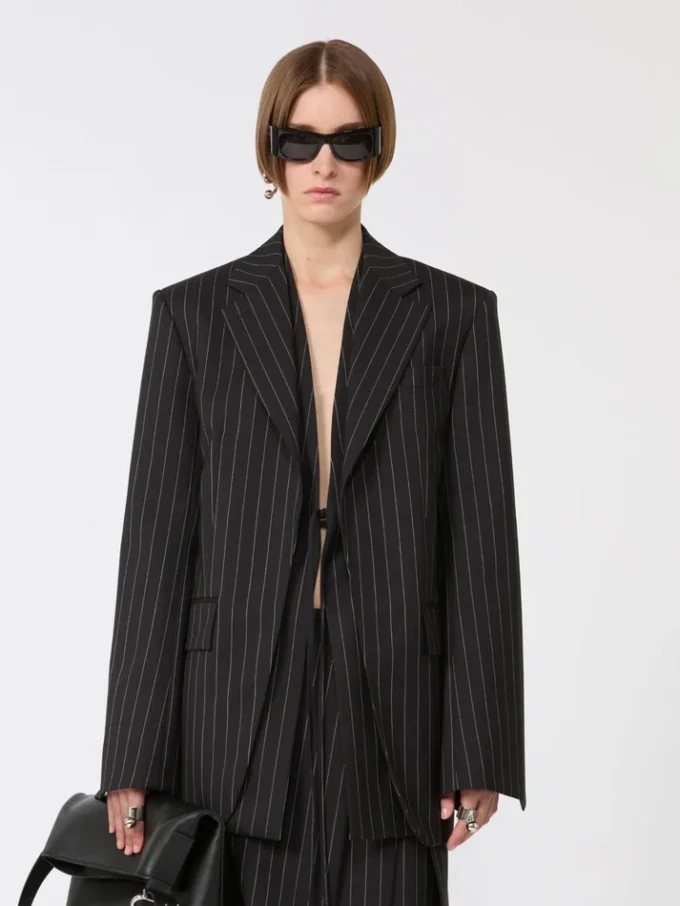 Skreddersydd blazer i gabardin med nålestriper, svart