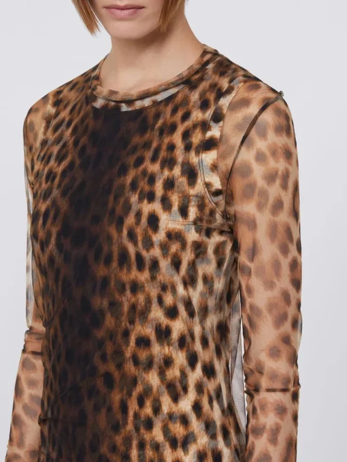 Tettsittende kjole i tylljersey, beige nyanser Tettsittende kjole i tylljersey, beige nyanser