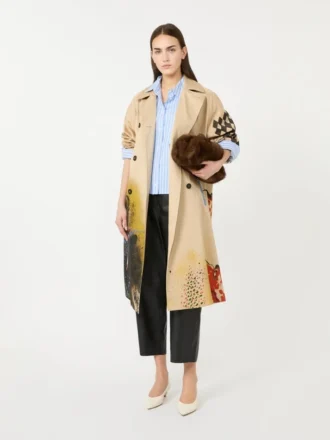 Trenchcoat i mønstret, vannavvisende gabardin, skin orient Trenchcoat i mønstret, vannavvisende gabardin, skin orient