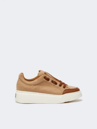 Vannavvisende sneakers i kamelfarge, kamel