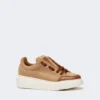 Vannavvisende sneakers i kamelfarge, kamel