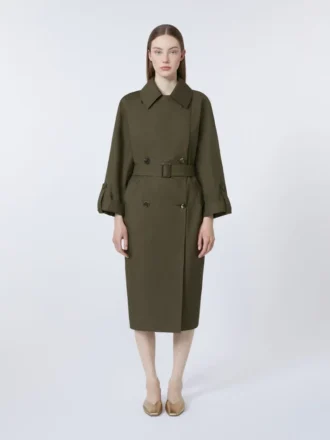 Vannavvisende trenchcoat i twill med belte, grønn Vannavvisende trenchcoat i twill med belte, grønn