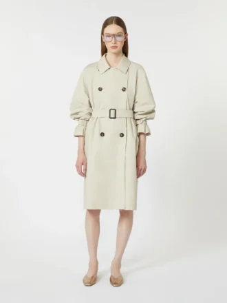Vannavvisende trenchcoat i twill med dobbeltspent, natur