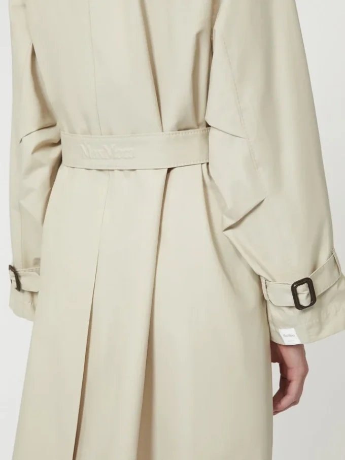 Vannavvisende trenchcoat i twill med dobbeltspent, natur
