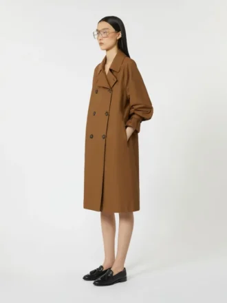 Vannavvisende trenchcoat i twill med dobbeltspent, tobakk