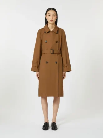Vannavvisende trenchcoat i twill med dobbeltspent, tobakk