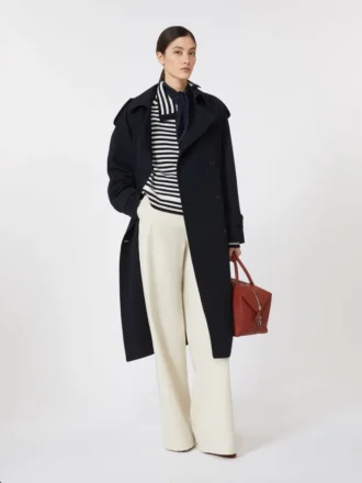 Vannavvisende trenchcoat i ullgabardin, ultramarin Vannavvisende trenchcoat i ullgabardin, ultramarin