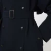 Vannavvisende trenchcoat i ullgabardin, ultramarin