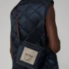 Vattert, vannavvisende nylon-canvas-vest, midnattsblå
